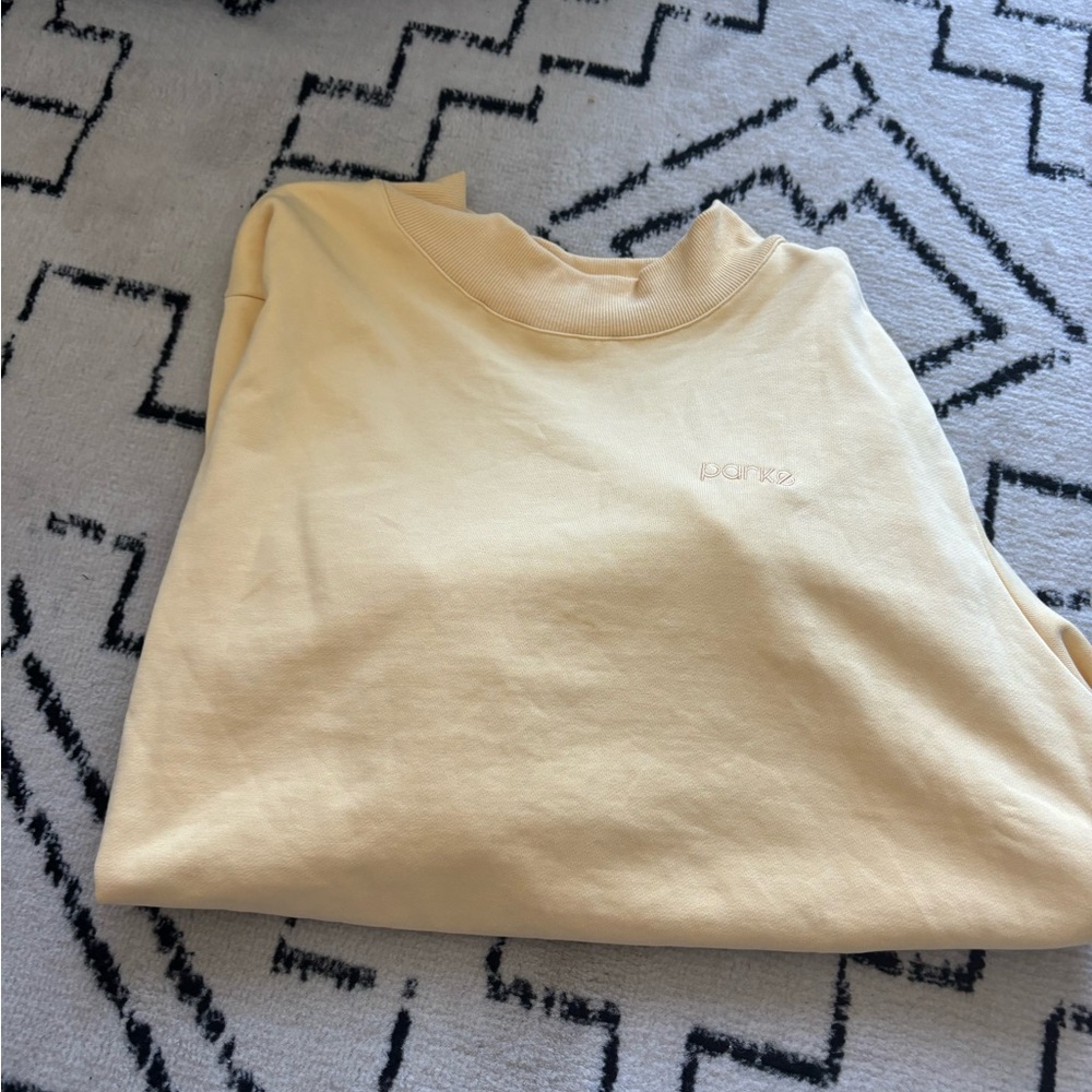PARKE embroidered Mockneck sweater in butter L/XL